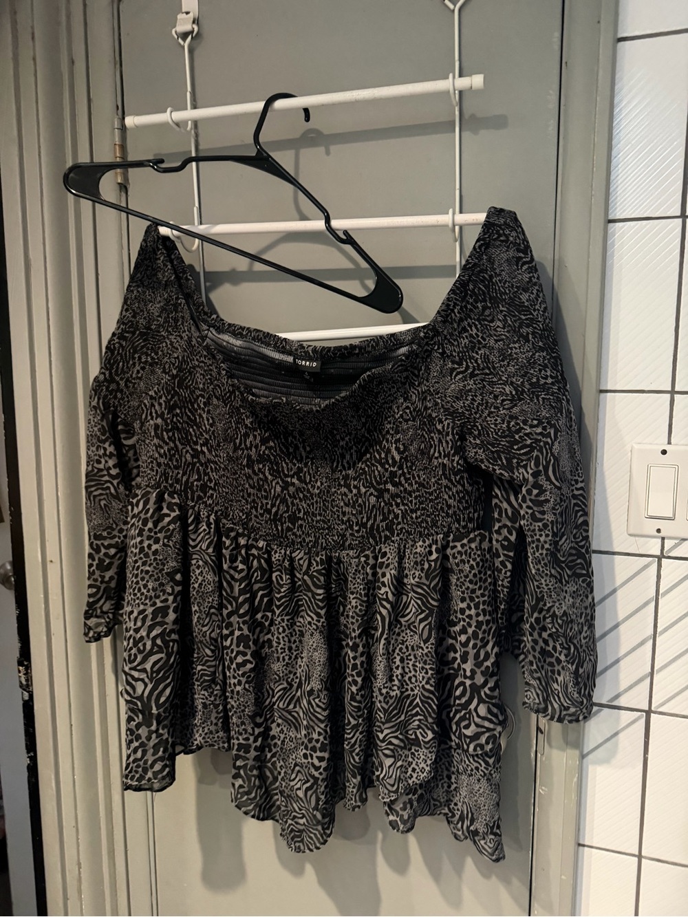 torrid Off the shoulder Black & Gray Smocked Animal Print Peplum Tunic